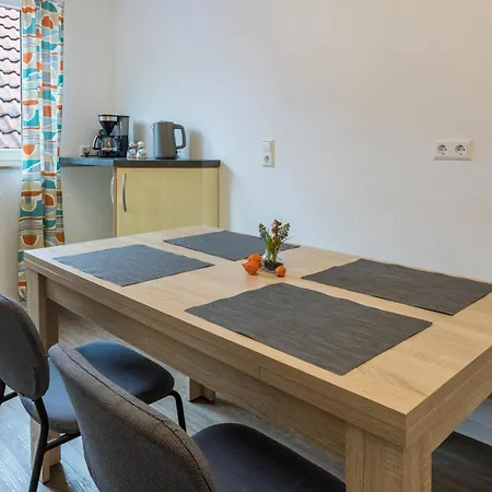 Rosswangen بيت للعطل بالينغن